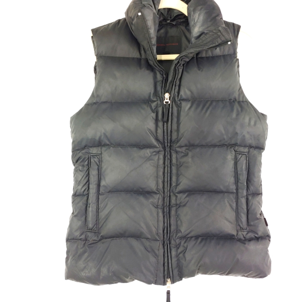 BANANA REPUBLIC PUFFER VEST